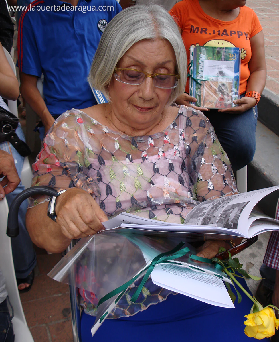 Aurora Delgado durante el bautizo de la revista Morocopo, el 18 de abril de 2009.
